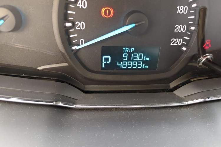 Used Ford Escort 2017 Happiness Edition 1.5L Automatic Fashion Version Odometer Close Up