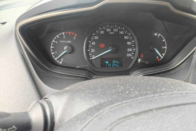 Used Ford Escort 2017 Revised Version 1.5L Manual Comfort Edition Odometer Close Up