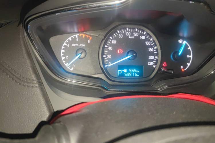 Used Ford Escort 2017 Happiness Edition 1.5L Automatic Fashion Version Odometer Close Up