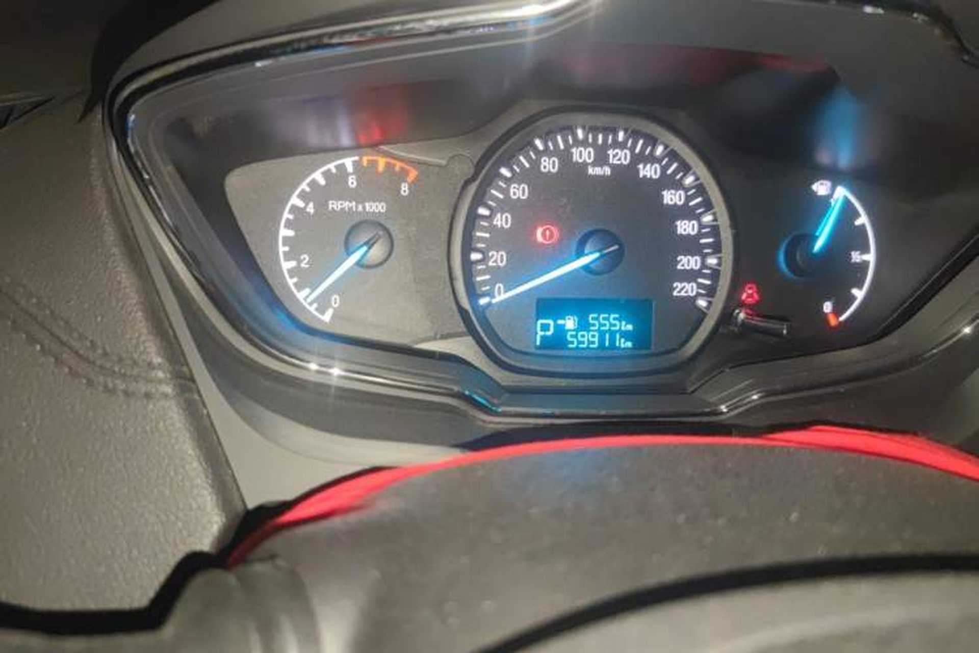 Used Ford Escort 2017 Happiness Edition 1.5L Automatic Fashion Version Odometer Close Up