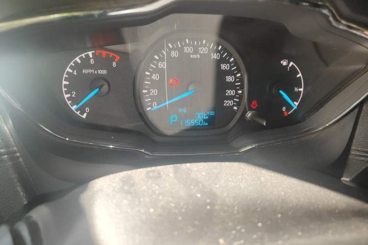 Used Ford Escort 2017 Happiness Edition 1.5L Automatic Fashion Version Odometer Close Up