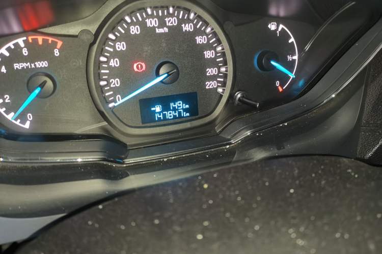 Used Ford Escort 2017 Happy Edition 1.5L Manual Fashion Model Odometer Close Up