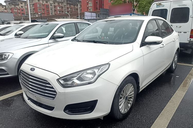 Używany Ford Escort 2017 Revised Version 1.5L Automatic Comfort Edition Guazi used car, China used car export, Used car for sale, Used cars, Cheapest cars for sale