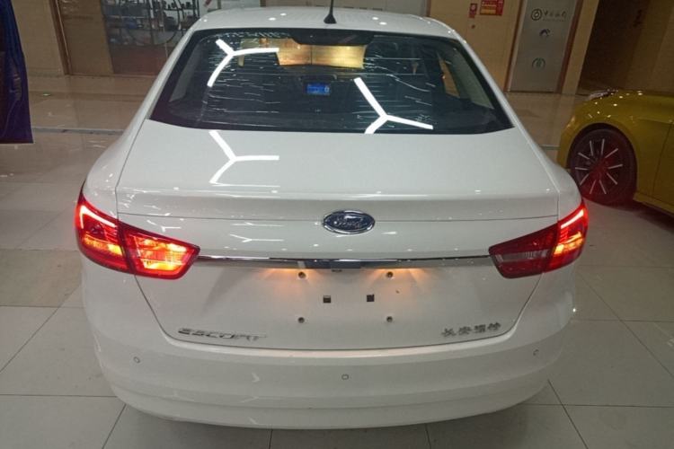 Used Ford Escort 2017 Happiness Edition 1.5L Automatic Fashion Version Rear