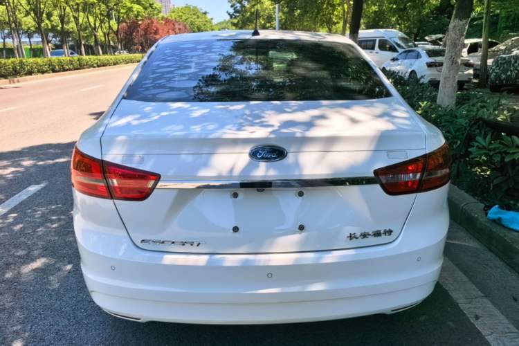 Used Ford Escort 2017 Happiness Edition 1.5L Automatic Fashion Version Rear