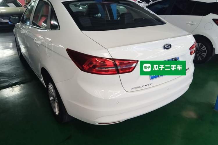 Used Ford Escort 2017 1.5L Automatic Comfort Model Rear Left 45 Deg
