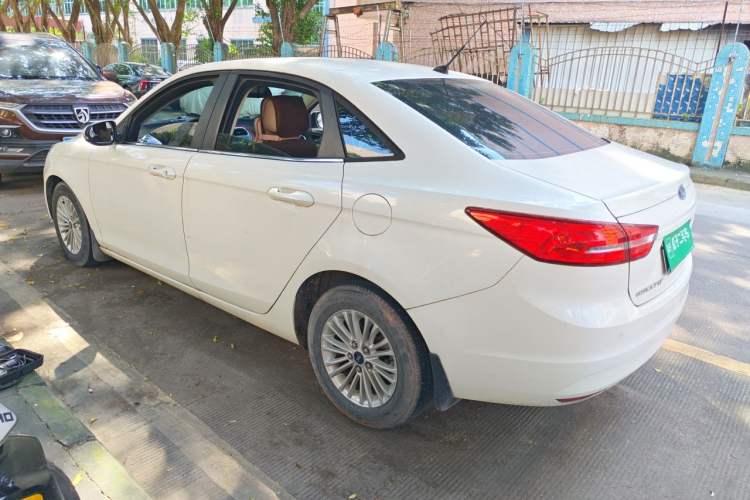 Used Ford Escort 2017 1.5L Automatic Comfort Model Rear Left 45 Deg