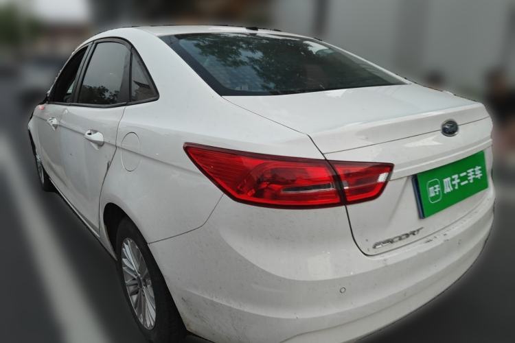 Used Ford Escort 2017 1.5L Automatic Comfort Model Rear Left 45 Deg