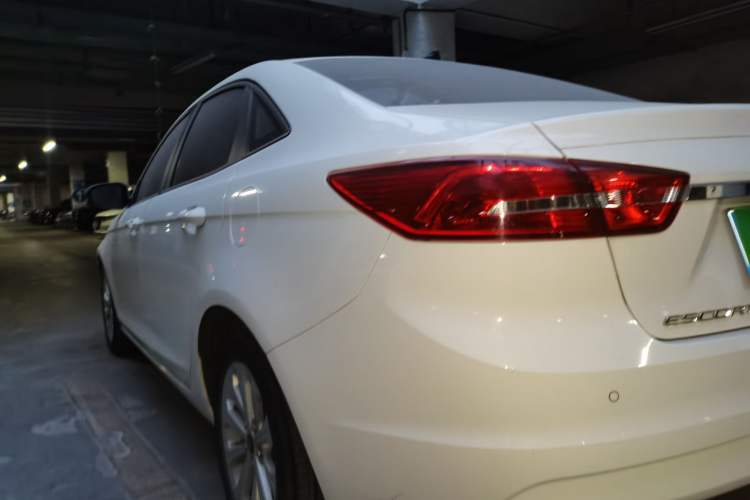 Used Ford Escort 2017 Happiness Edition 1.5L Automatic Fashion Version Rear Left 45 Deg