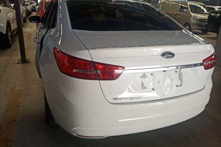 Used Ford Escort 2017 Happiness Edition 1.5L Automatic Fashion Version Rear Left 45 Deg
