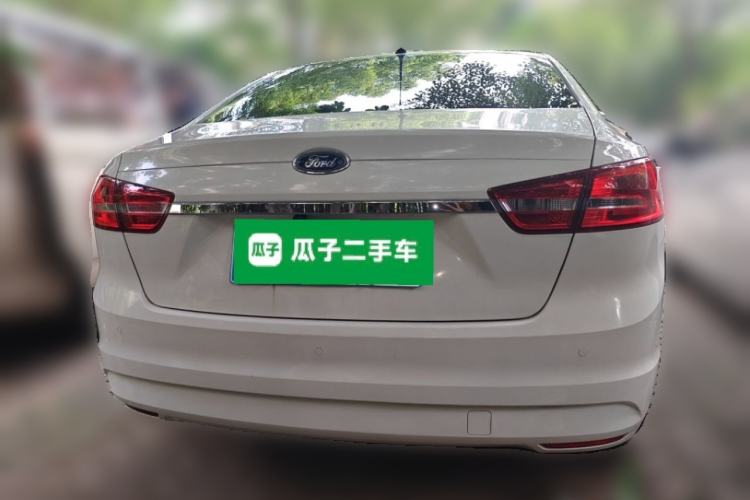 Used Ford Escort 2017 Happiness Edition 1.5L Automatic Fashion Version Rear