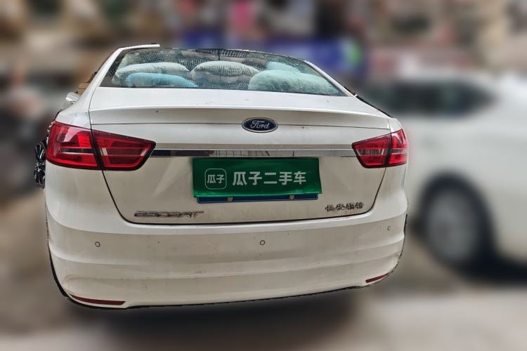 Used Ford Escort 2017 Happiness Edition 1.5L Automatic Fashion Version Rear