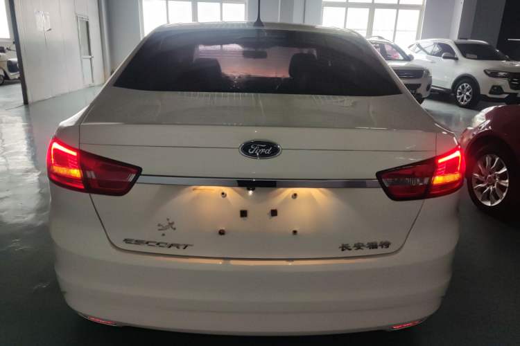 Used Ford Escort 2017 Happiness Edition 1.5L Automatic Fashion Version Rear