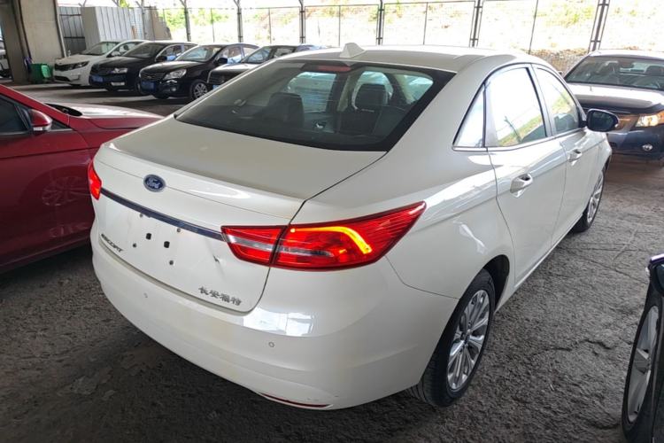 Used Ford Escort 2017 Happiness Edition 1.5L Automatic Fashion Version Rear Right 45 Deg