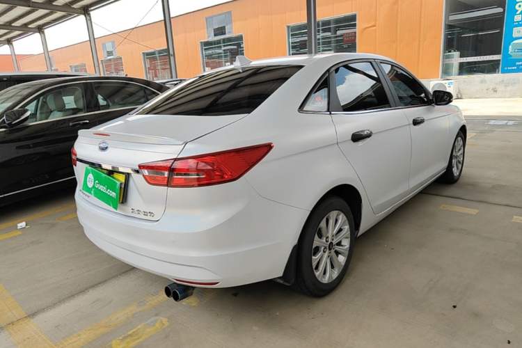 Used Ford Escort 2017 Happy Edition 1.5L Manual Fashion Model Rear Right 45 Deg