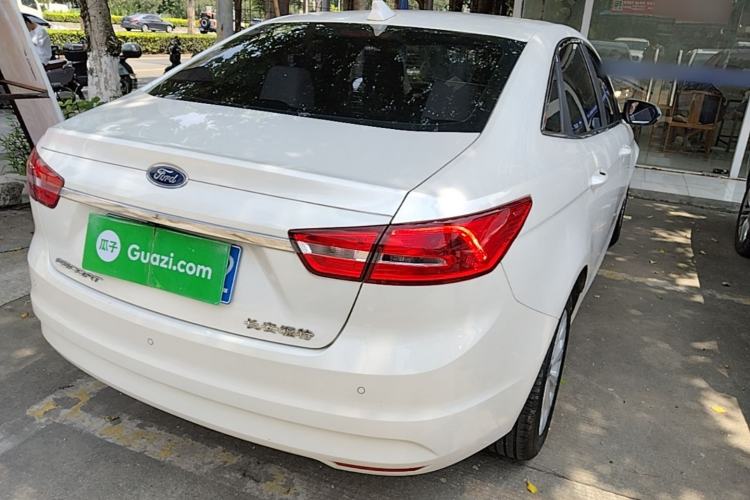 Used Ford Escort 2017 Happiness Edition 1.5L Automatic Fashion Version Rear Right 45 Deg