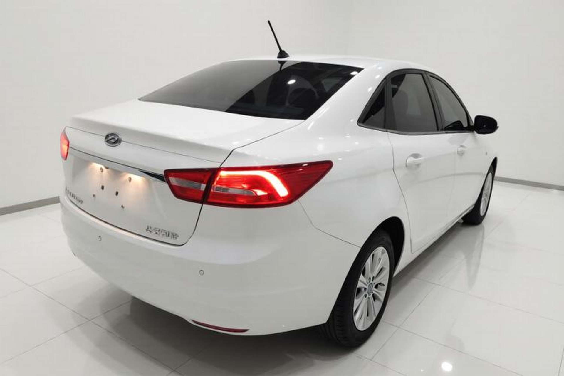 Used Ford Escort 2017 Happiness Edition 1.5L Automatic Fashion Version Rear Right 45 Deg