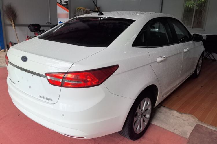 Used Ford Escort 2017 Happiness Edition 1.5L Automatic Fashion Version Rear Right 45 Deg