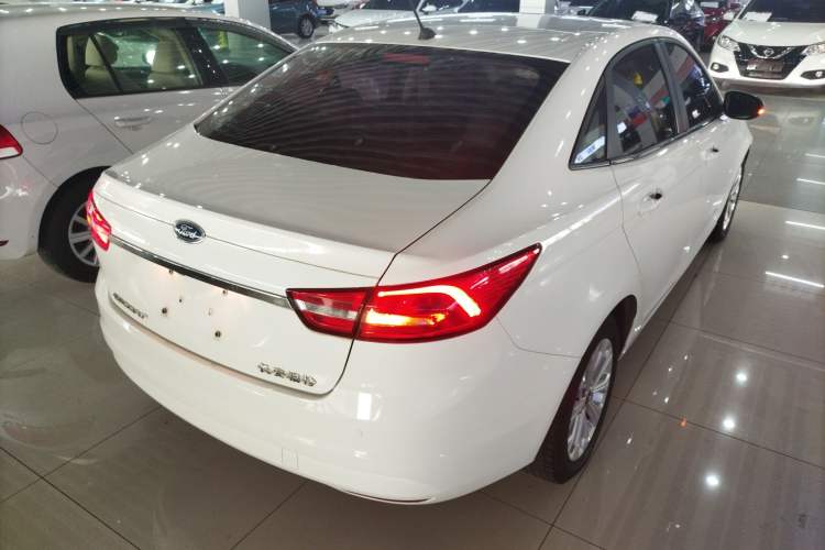 Used Ford Escort 2017 Happiness Edition 1.5L Automatic Fashion Version Rear Right 45 Deg