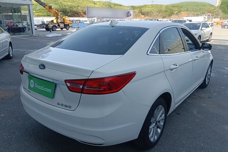 Used Ford Escort 2017 Happiness Edition 1.5L Automatic Fashion Version Rear Right 45 Deg