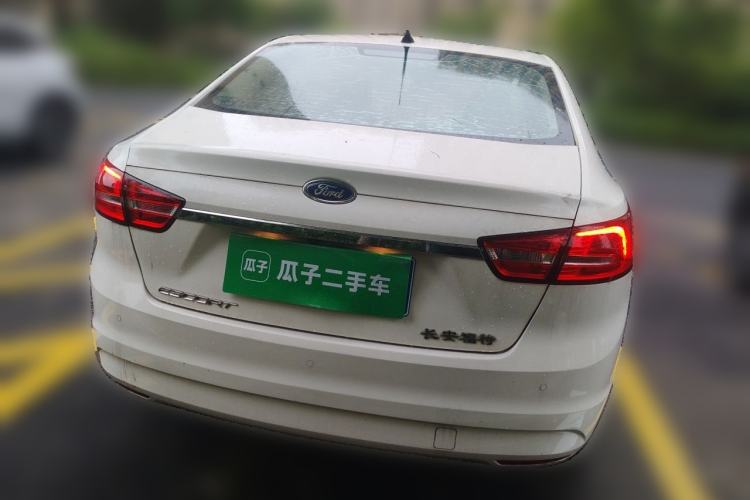 Used Ford Escort 2017 Happiness Edition 1.5L Automatic Fashion Version Rear