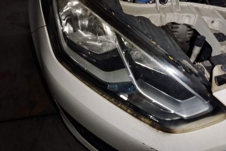 Used Ford Escort 2017 Revised Version 1.5L Automatic Comfort Edition Right Front Headlight