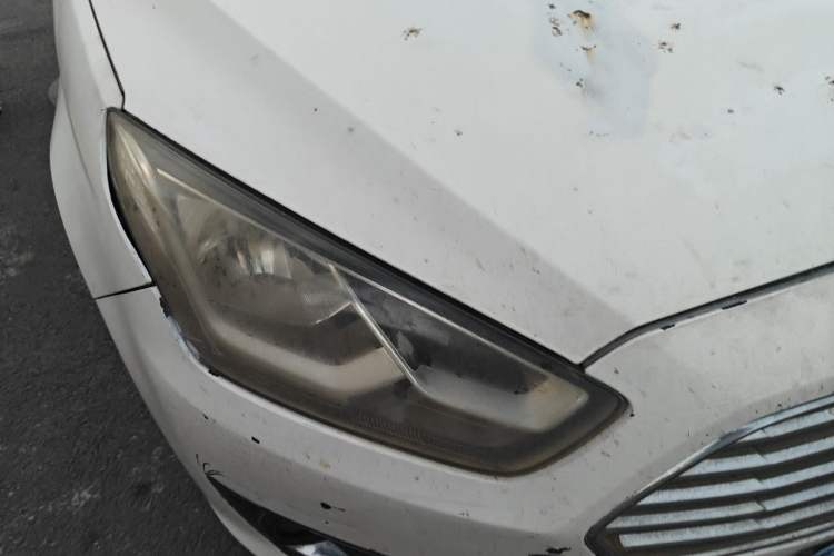 Used Ford Escort 2017 1.5L Automatic Comfort Model Right Front Headlight