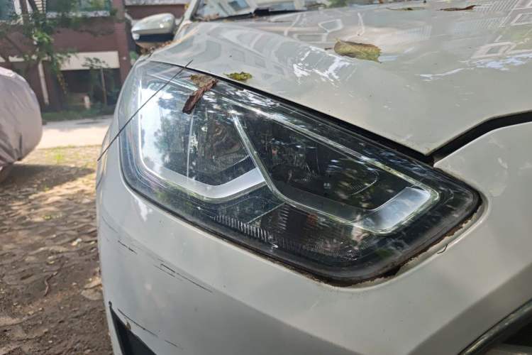 Used Ford Escort 2017 Revised Version 1.5L Automatic Comfort Edition Right Front Headlight