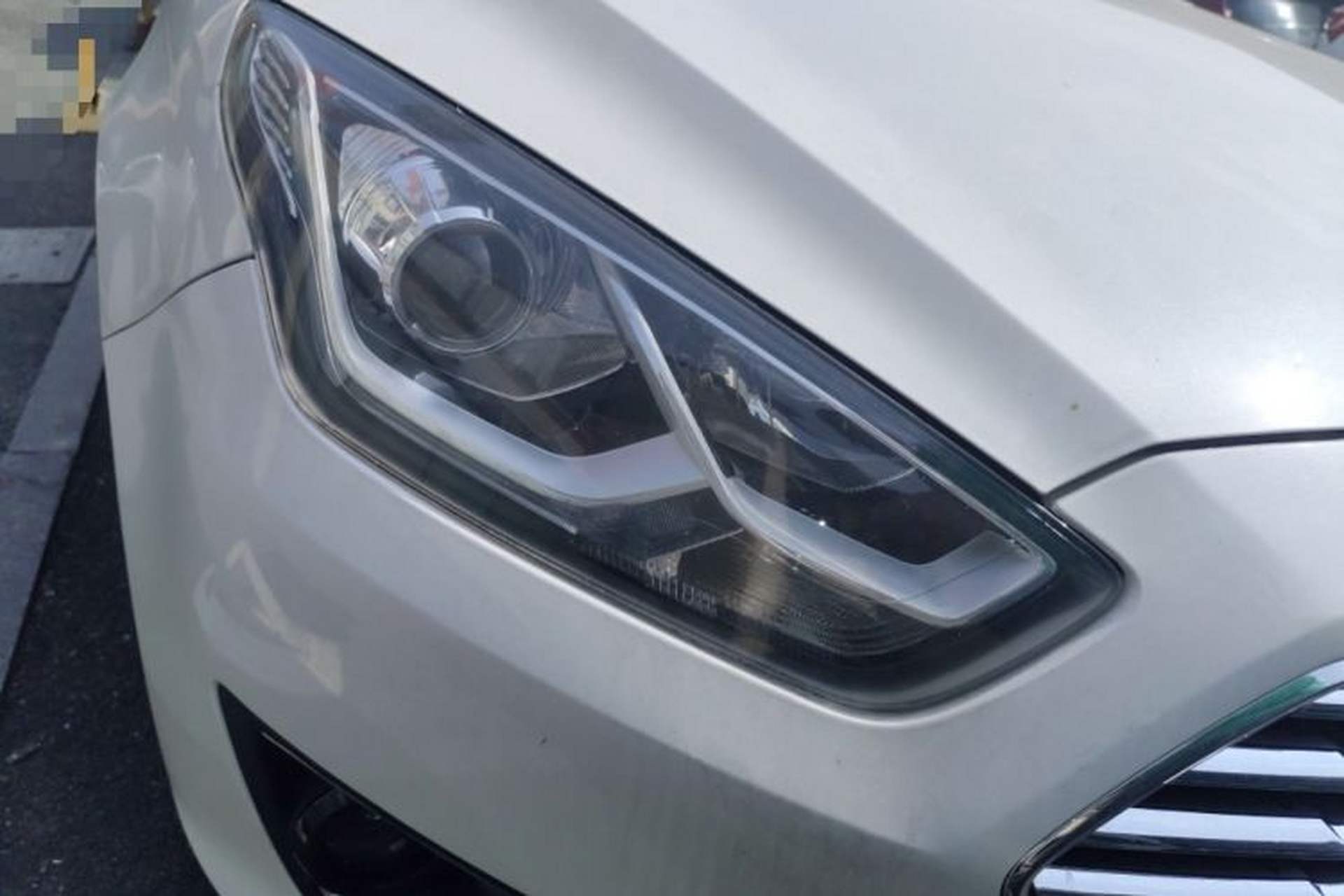 Used Ford Escort 2017 1.5L Automatic Comfort Model Right Front Headlight