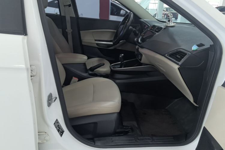 Used Ford Escort 2017 1.5L Manual Comfort Model Right Front Seat