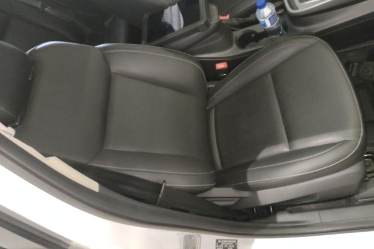 Used Ford Escort 2017 Happiness Edition 1.5L Automatic Fashion Version Right Front Seat