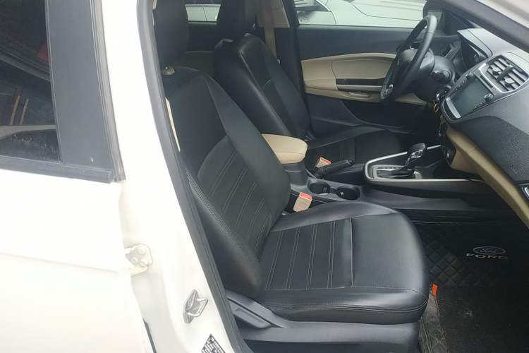 Used Ford Escort 2017 Revised Version 1.5L Automatic Comfort Edition Right Front Seat