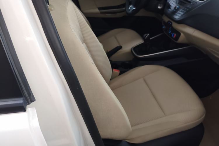 Used Ford Escort 2017 Revised Version 1.5L Manual Comfort Edition Right Front Seat
