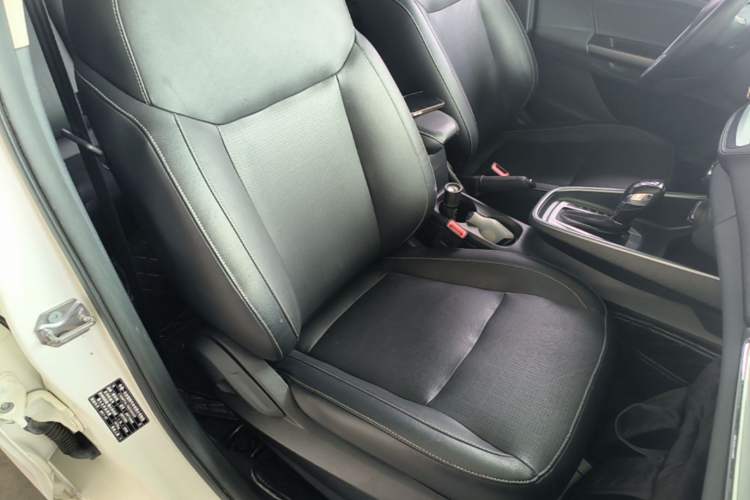 Used Ford Escort 2017 Happiness Edition 1.5L Automatic Fashion Version Right Front Seat