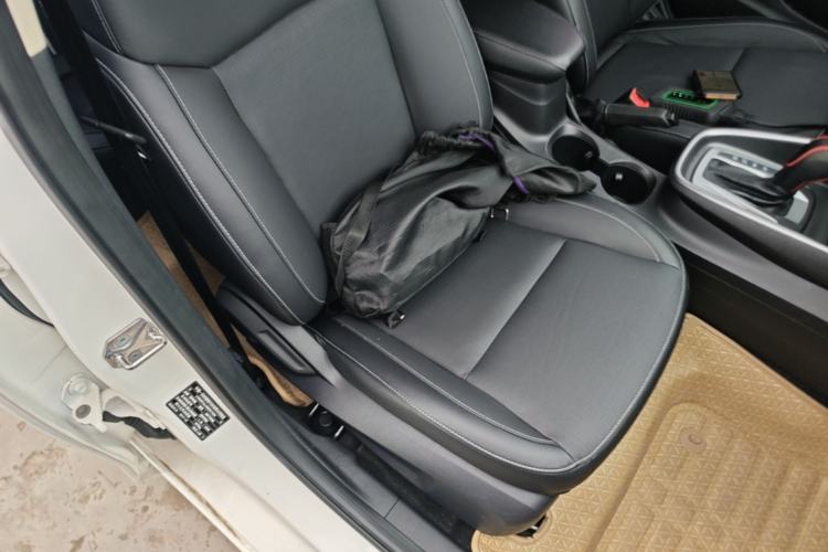 Used Ford Escort 2017 Happiness Edition 1.5L Automatic Fashion Version Right Front Seat