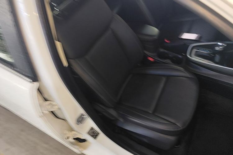Used Ford Escort 2017 Happiness Edition 1.5L Automatic Fashion Version Right Front Seat