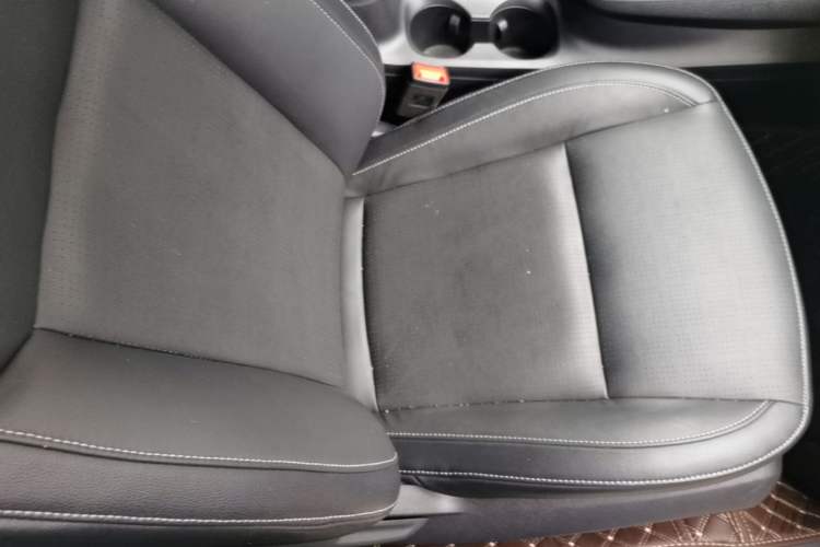 Used Ford Escort 2017 Happiness Edition 1.5L Automatic Fashion Version Right Front Seat