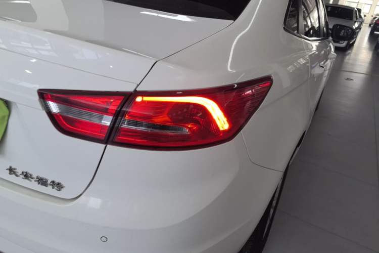Used Ford Escort 2017 1.5L Manual Comfort Model Right Rear Taillight