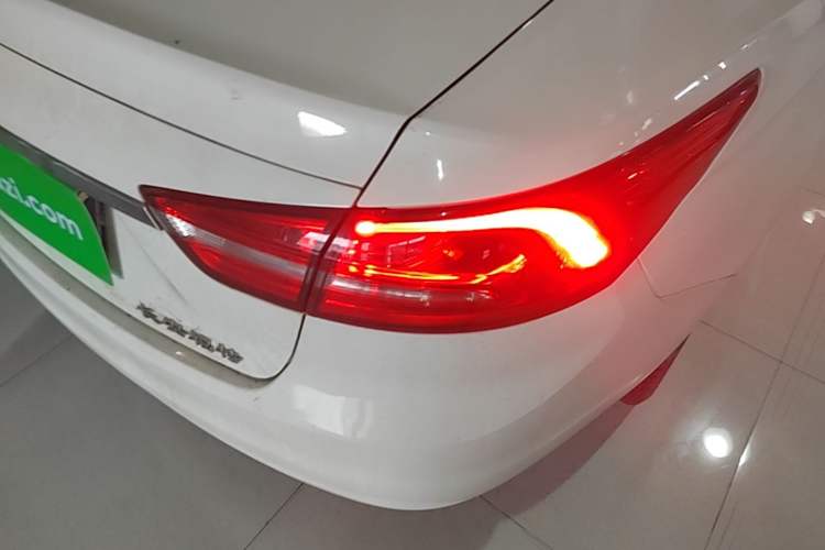 Used Ford Escort 2017 Happiness Edition 1.5L Automatic Fashion Version Right Rear Taillight