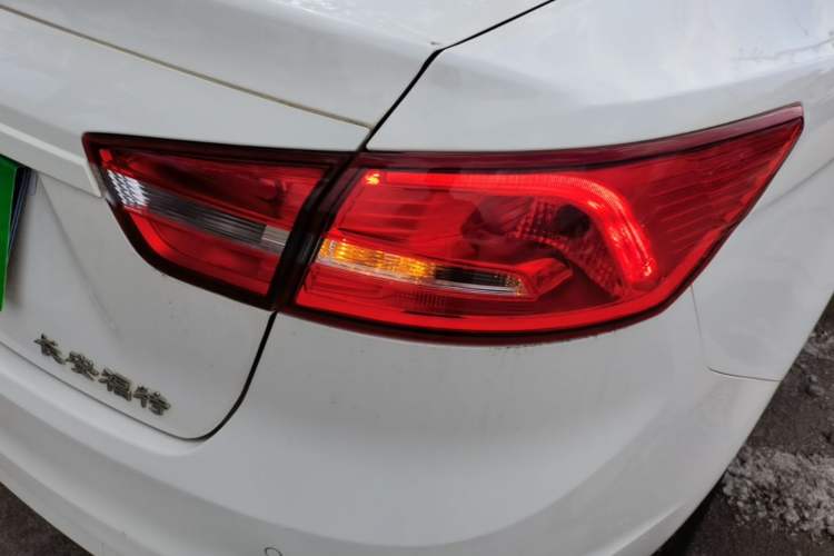 Used Ford Escort 2017 1.5L Automatic Comfort Model Right Rear Taillight