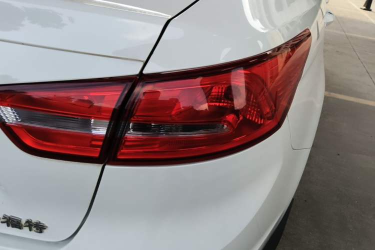 Used Ford Escort 2017 Revised Version 1.5L Automatic Comfort Edition Right Rear Taillight