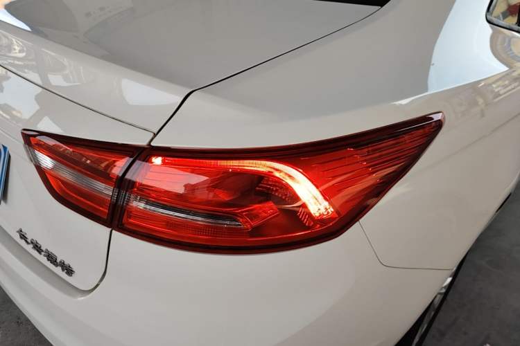 Used Ford Escort 2017 Revised Version 1.5L Manual Comfort Edition Right Rear Taillight