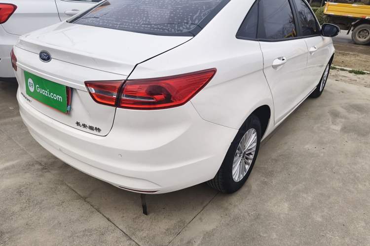 Used Ford Escort 2017 Revised Version 1.5L Automatic Comfort Edition Right Rear Taillight