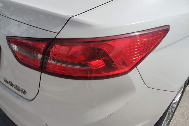 Used Ford Escort 2017 Revised Version 1.5L Manual Comfort Edition Right Rear Taillight