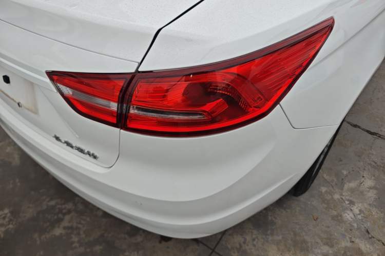 Used Ford Escort 2017 Revised Version 1.5L Automatic Comfort Edition Right Rear Taillight