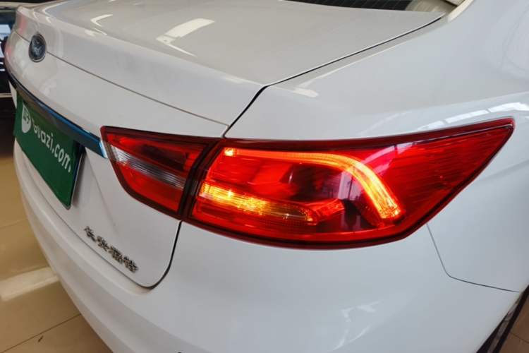 Used Ford Escort 2017 Revised Version 1.5L Automatic Comfort Edition Right Rear Taillight