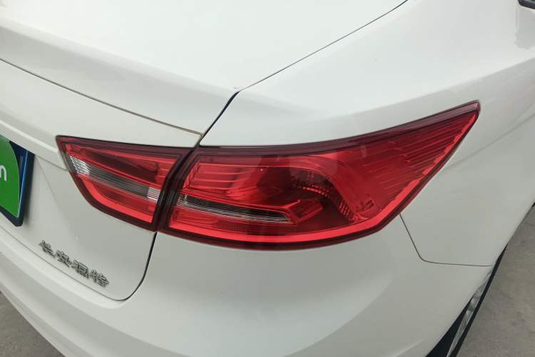 Used Ford Escort 2017 Revised Version 1.5L Manual Comfort Edition Right Rear Taillight