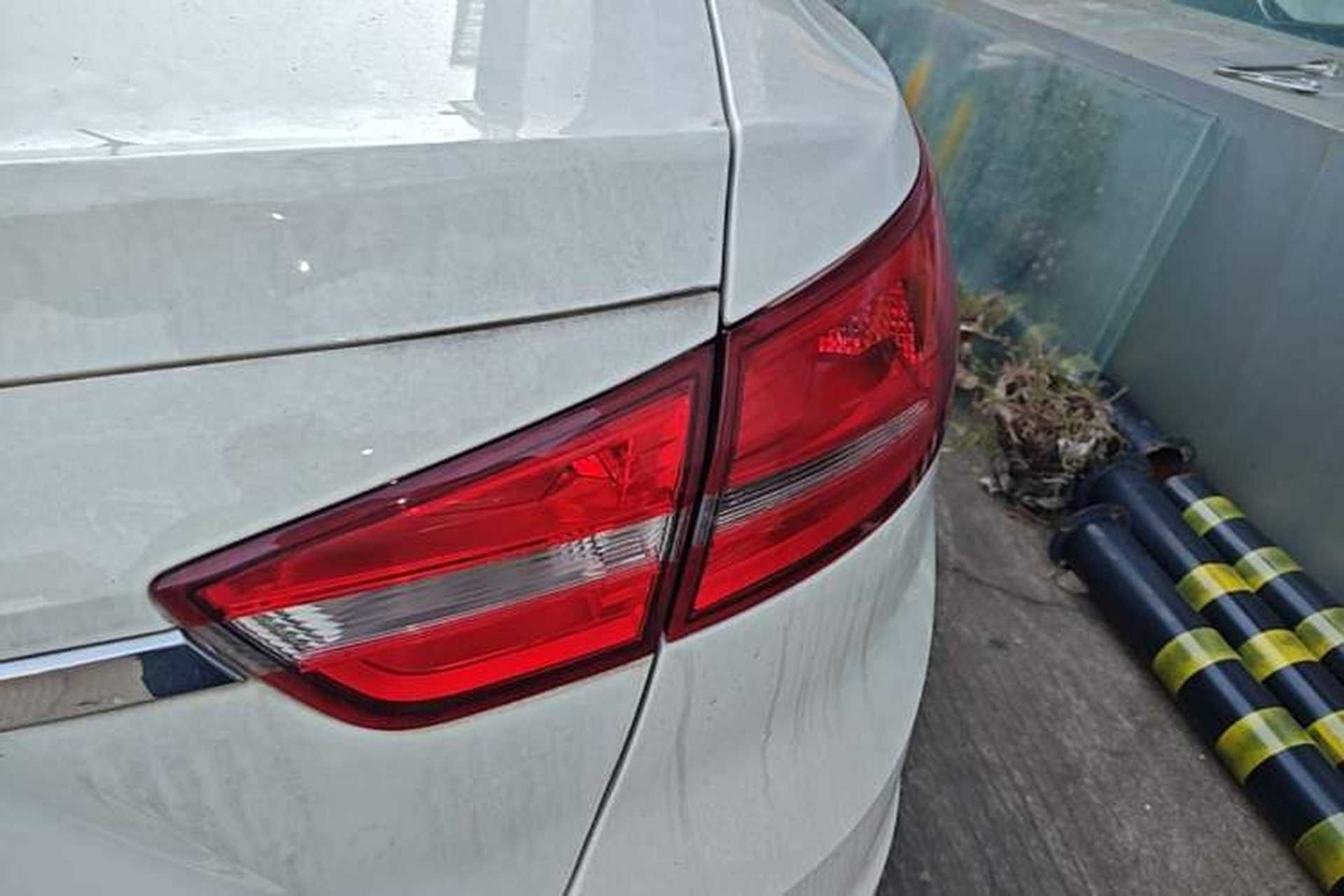 Used Ford Escort 2017 Happiness Edition 1.5L Automatic Fashion Version Right Rear Taillight