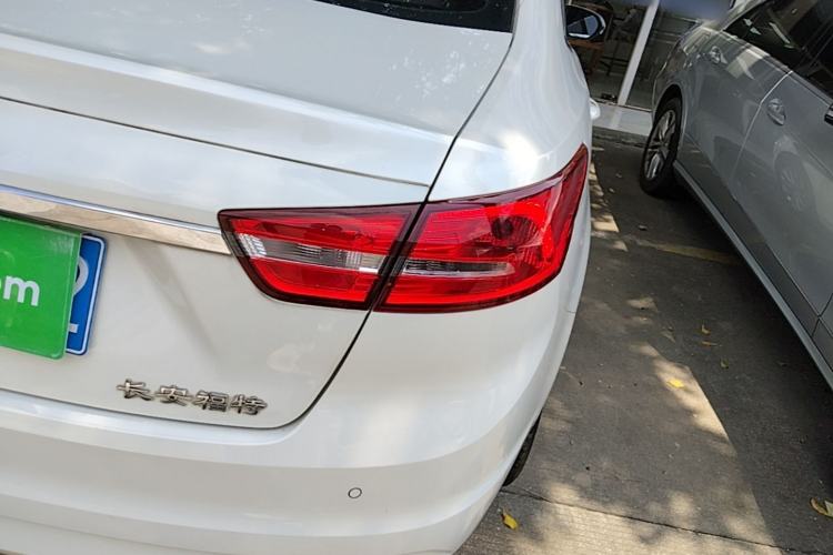 Used Ford Escort 2017 Happiness Edition 1.5L Automatic Fashion Version Right Rear Taillight