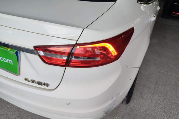 Used Ford Escort 2017 Happiness Edition 1.5L Automatic Fashion Version Right Rear Taillight